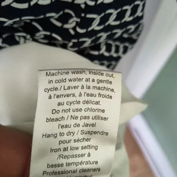 Maison Coupe, size US 4, dark navy / black and white chain design - Picture 5 of 5